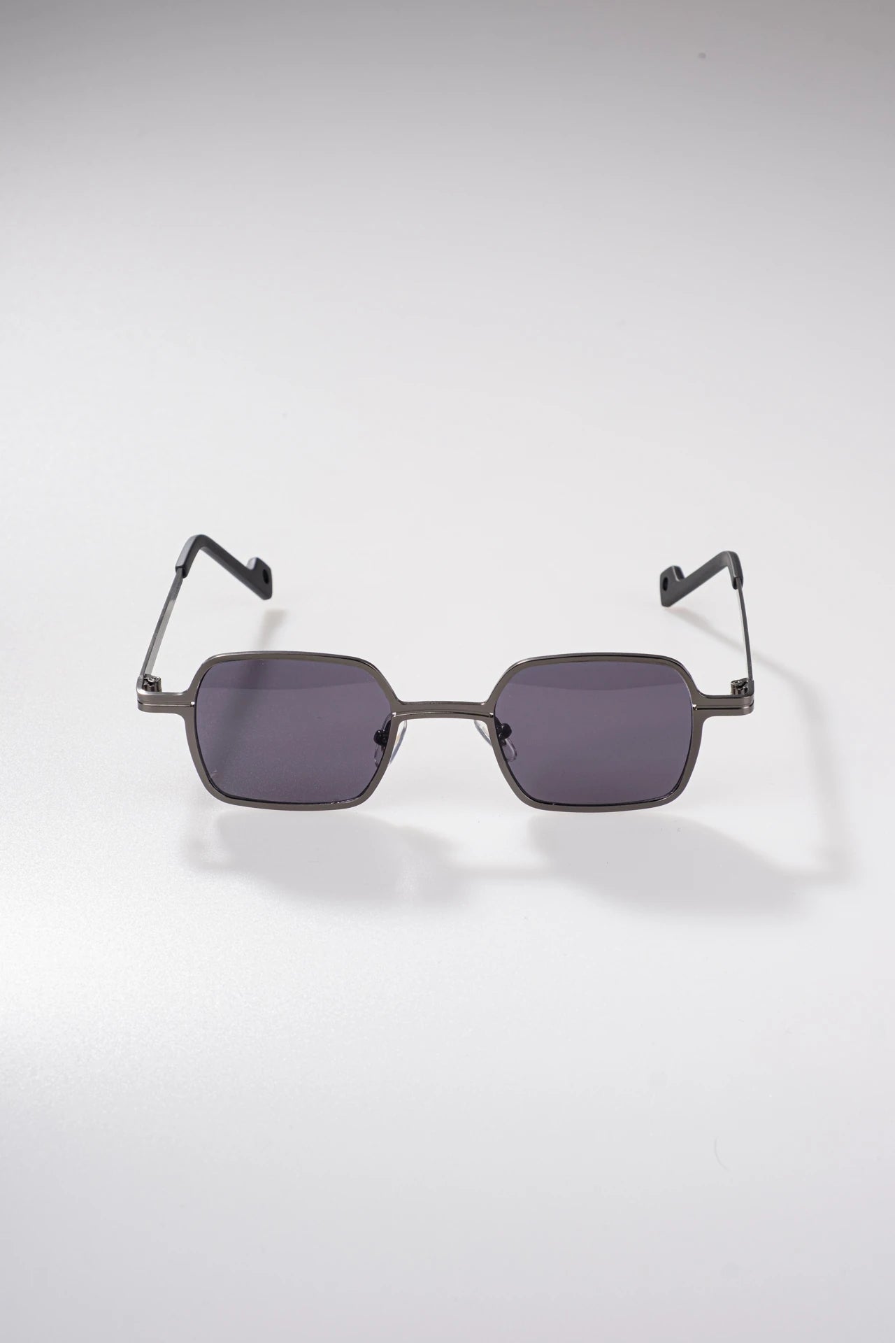 Vertu Güneş Gözlüğü