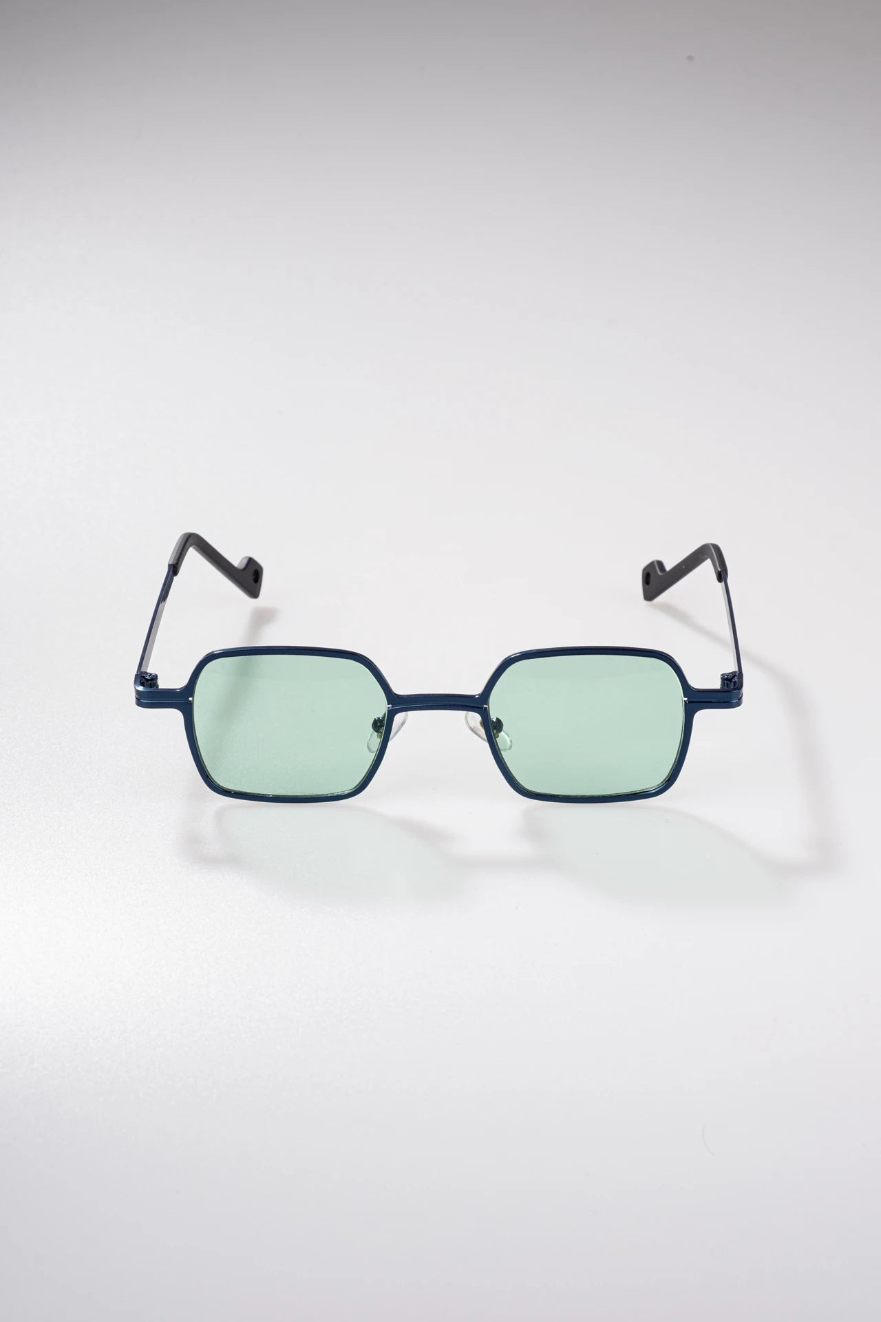 Vertu Güneş Gözlüğü