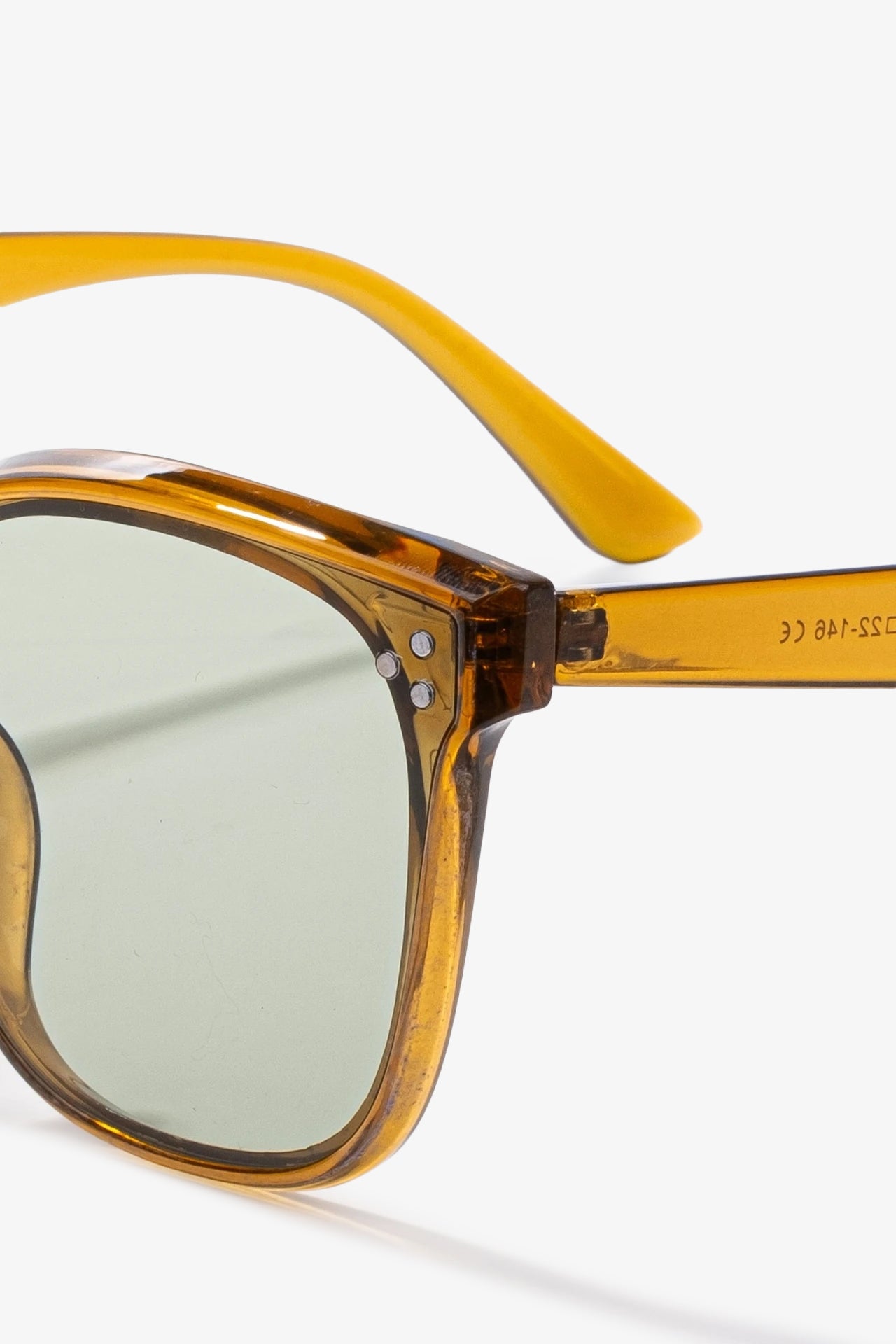 Niva Güneş Gözlüğü