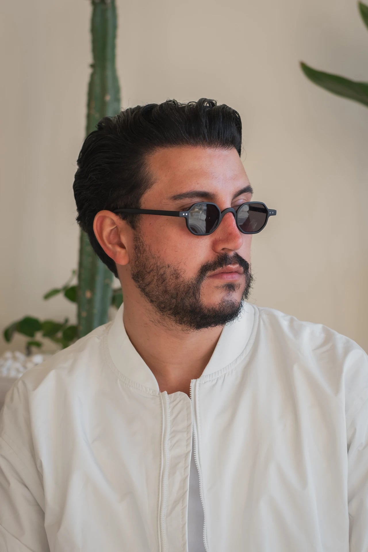 Yaneles Güneş Gözlüğü