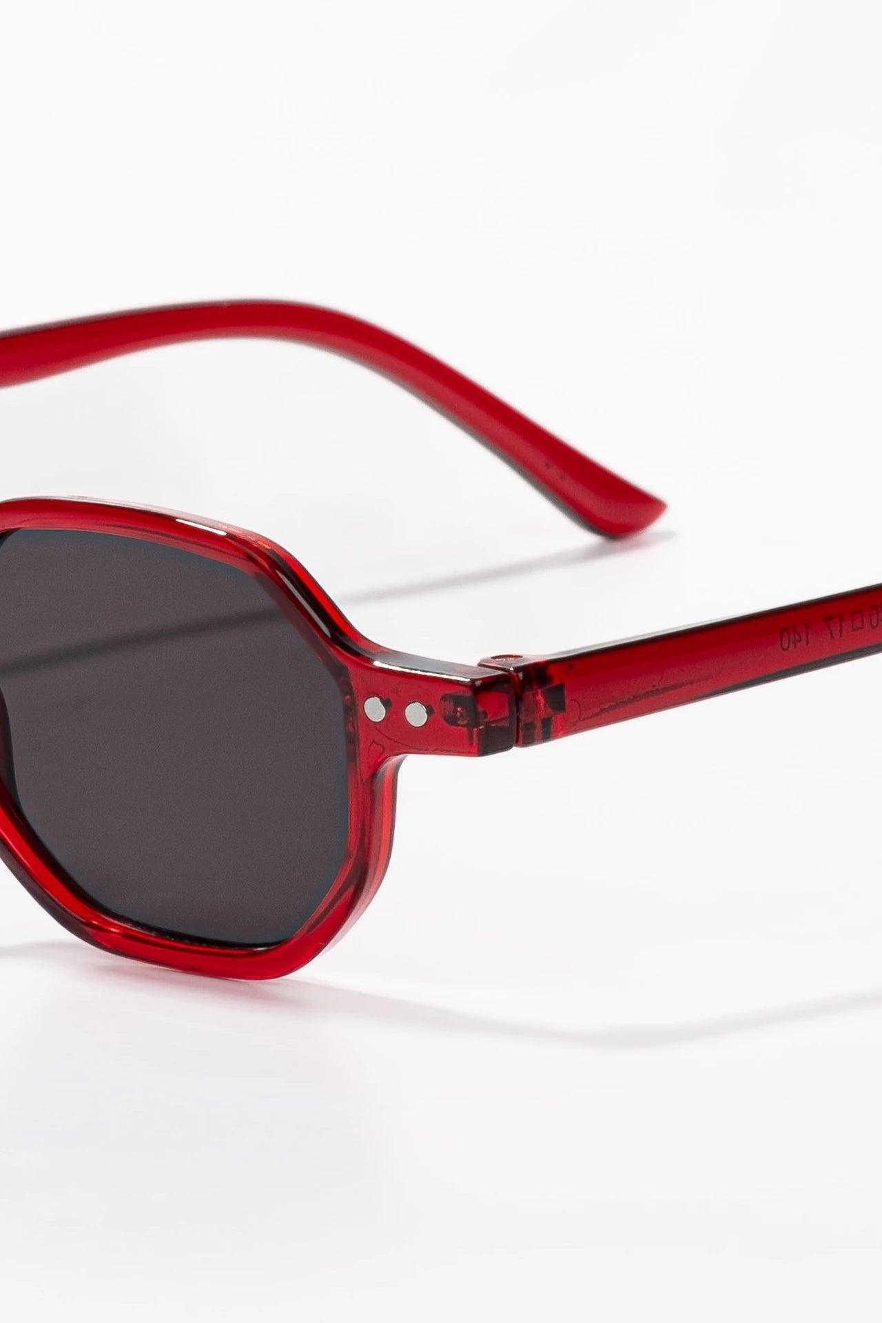 Yaneles Güneş Gözlüğü