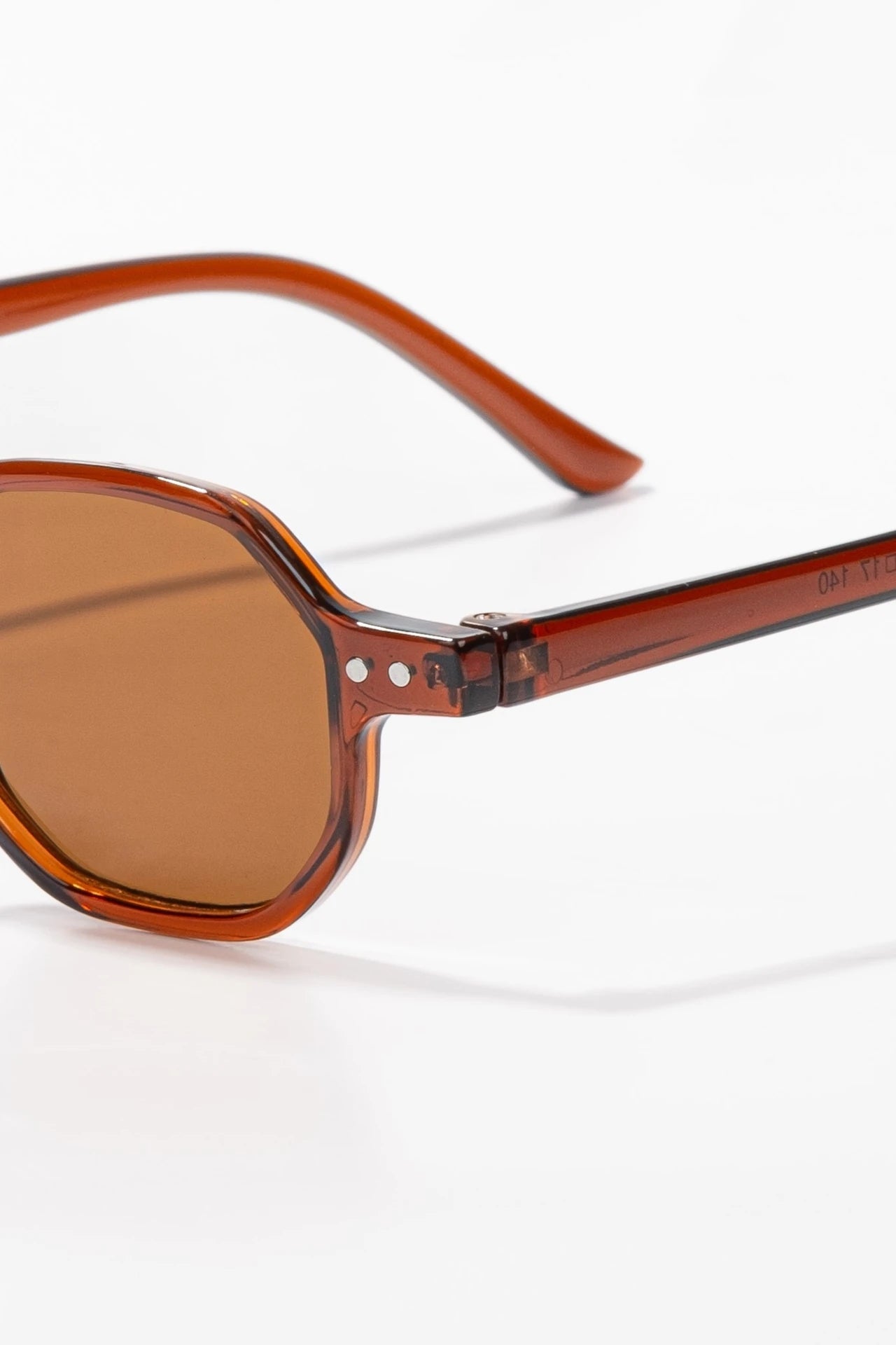 Yaneles Güneş Gözlüğü