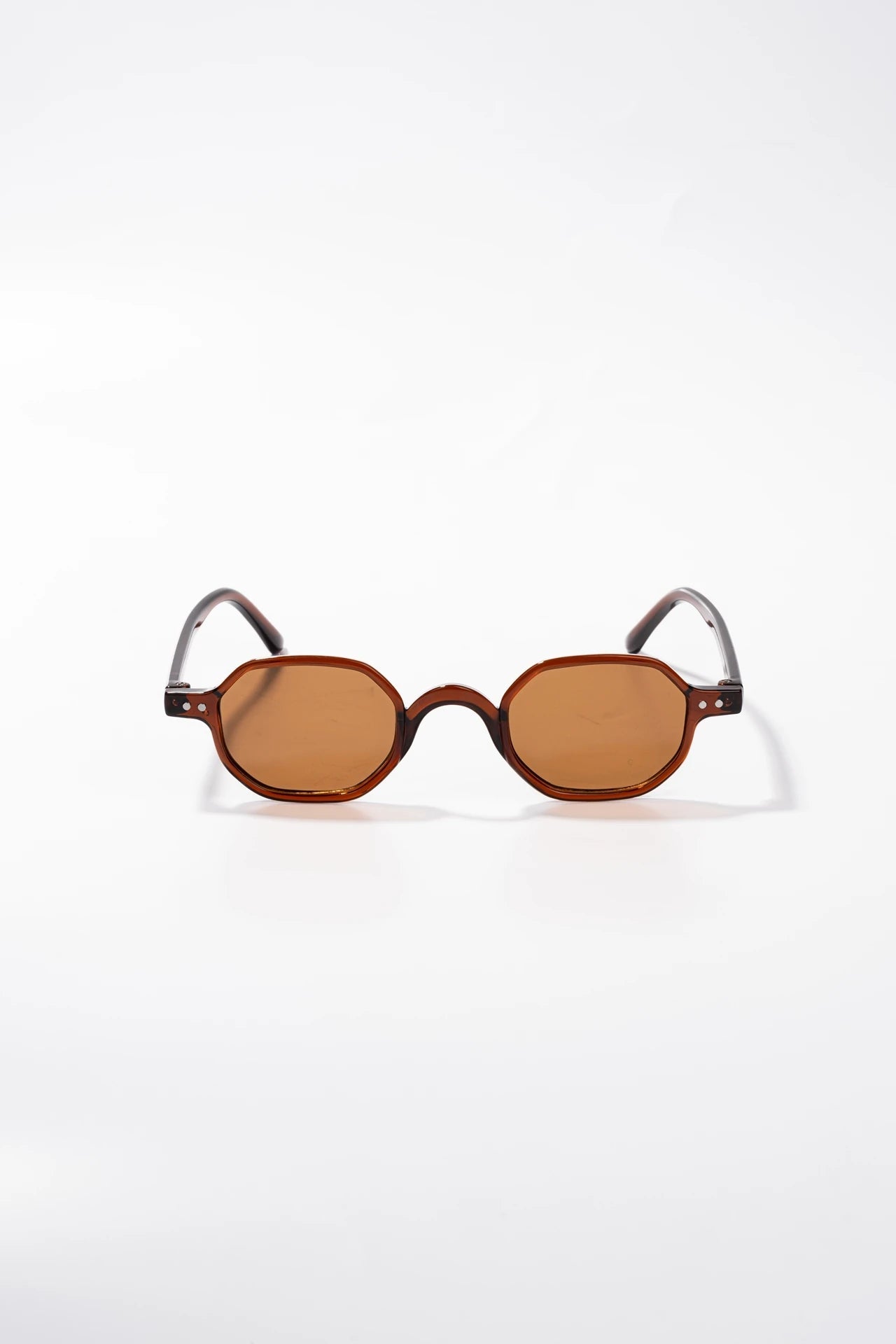 Yaneles Güneş Gözlüğü