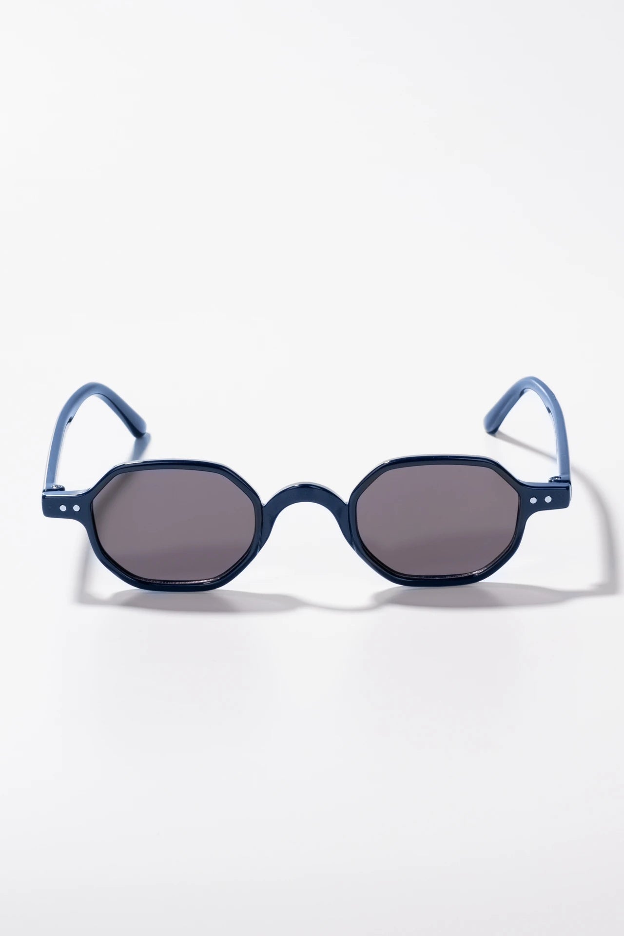 Yaneles Güneş Gözlüğü