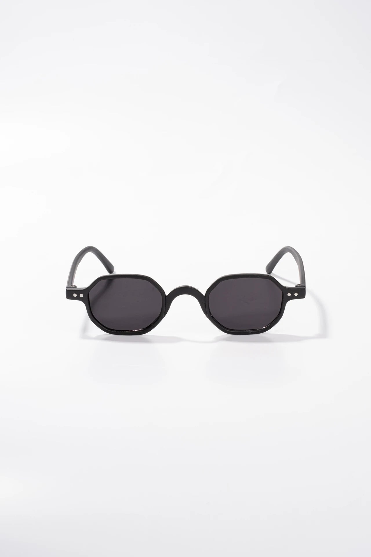 Yaneles Güneş Gözlüğü