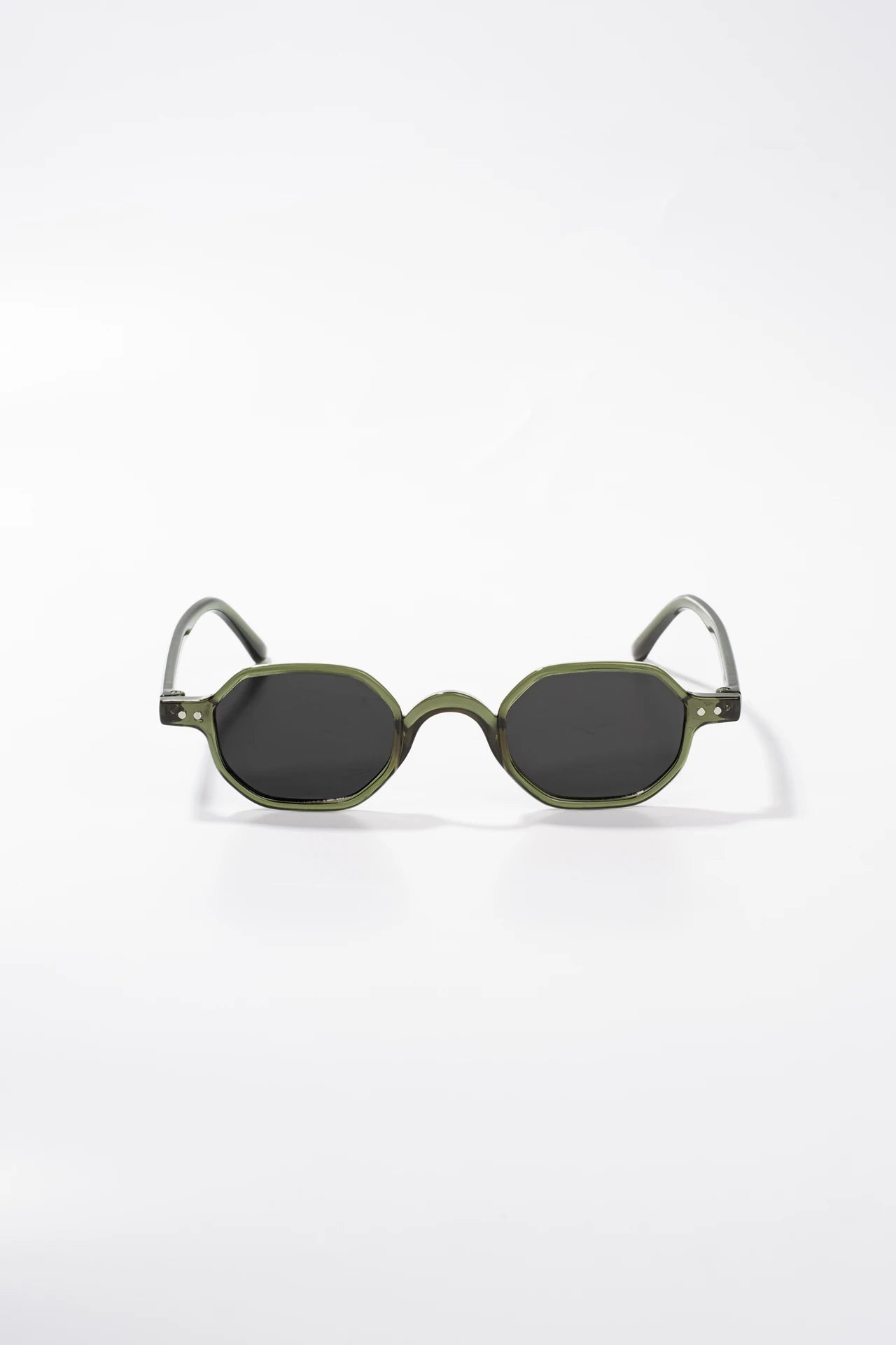 Yaneles Güneş Gözlüğü